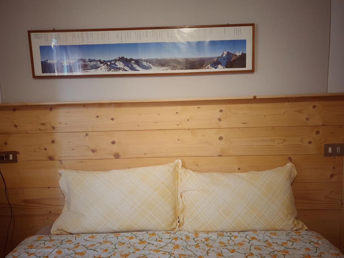 B&B Il Pettirosso Malonno エクステリア 写真