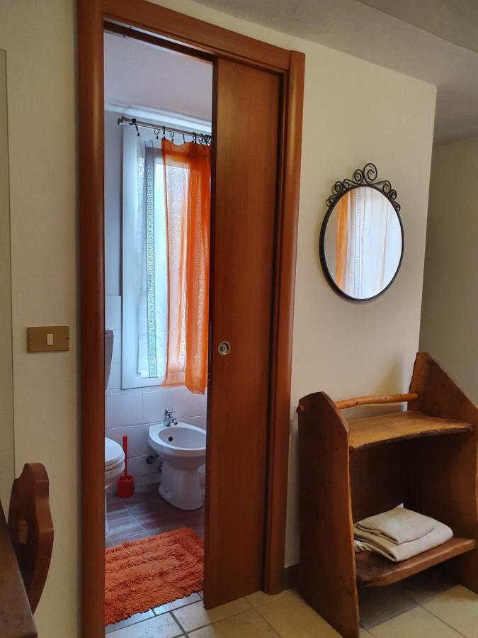 B&B Il Pettirosso Malonno エクステリア 写真