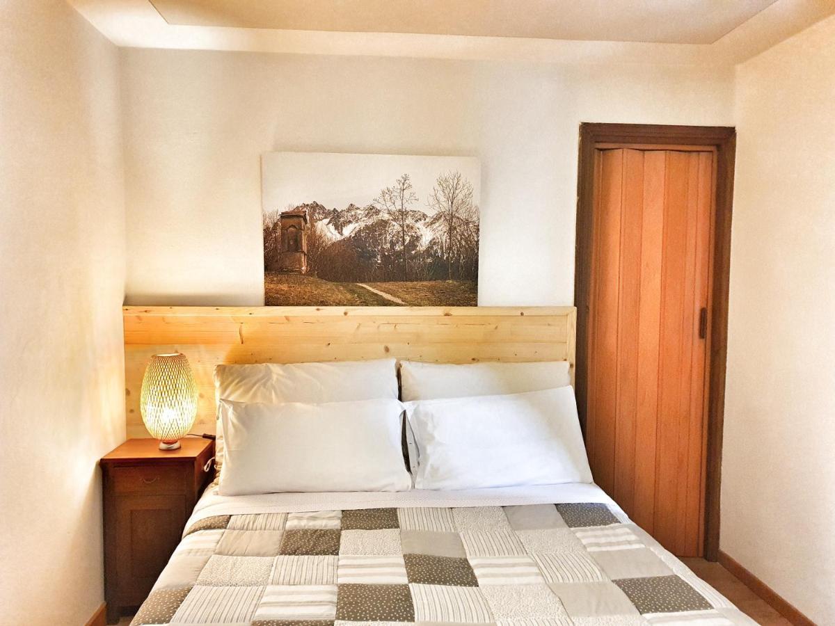 B&B Il Pettirosso Malonno エクステリア 写真