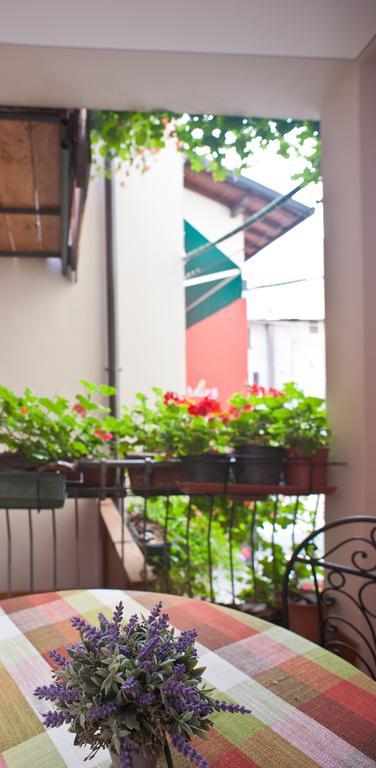 B&B Il Pettirosso Malonno エクステリア 写真