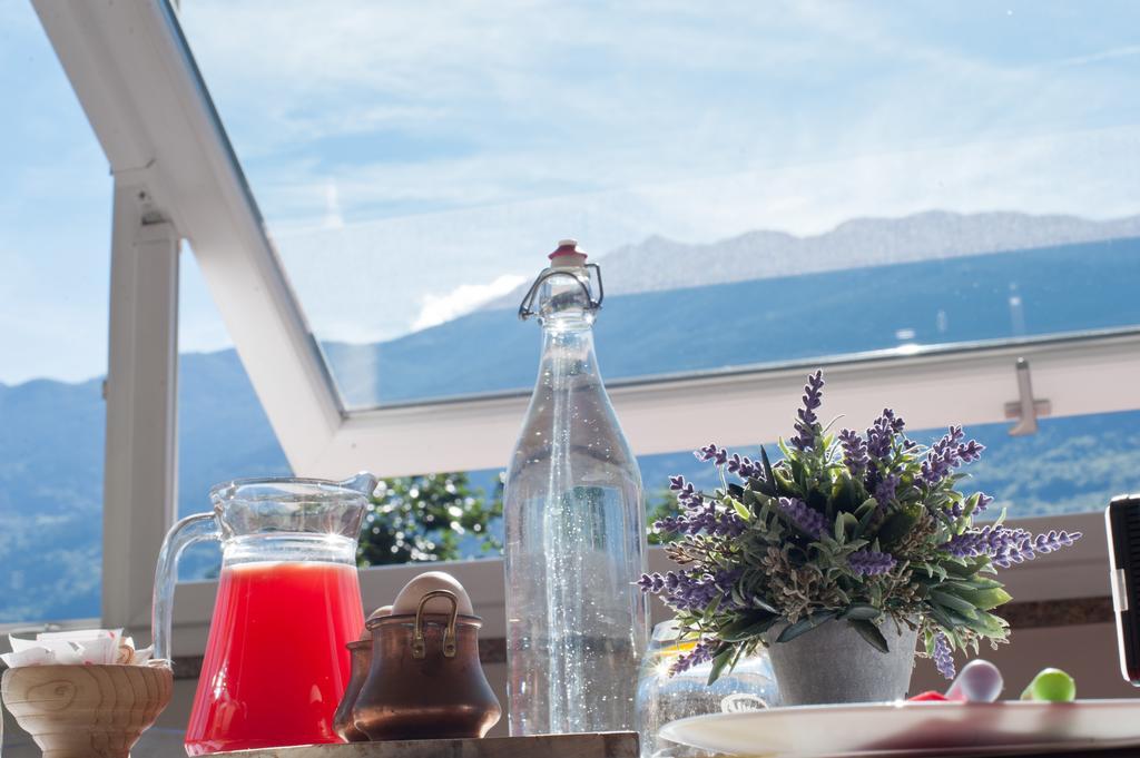 B&B Il Pettirosso Malonno エクステリア 写真